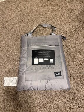 UGG Quilted Foldable Travel Blanket Carrier - Gray